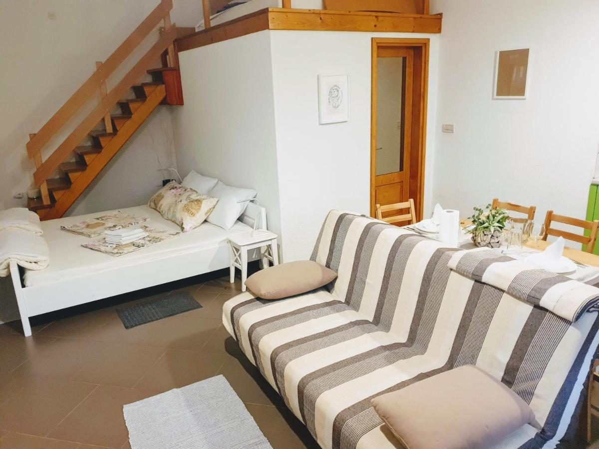Apartment Paolo Senj  Extérieur photo