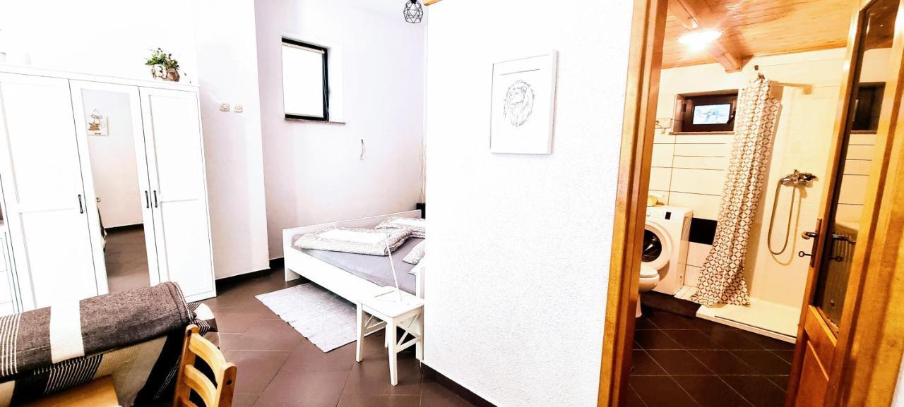 Apartment Paolo Senj  Extérieur photo